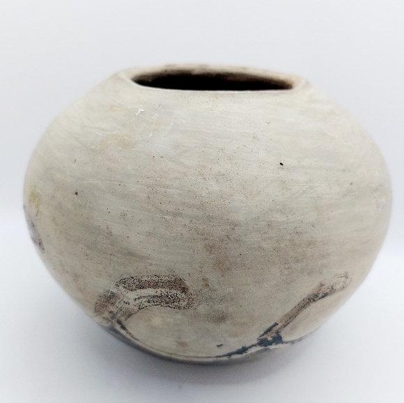 Vintage Clay Pottery Vase Nature wave design - Picture 4 of 13